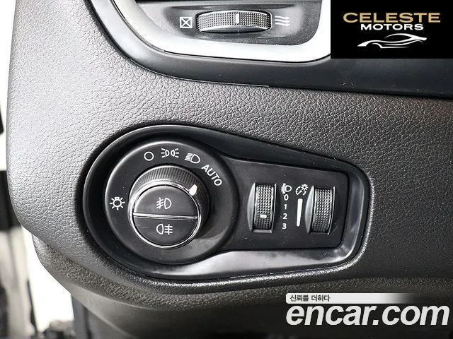 JEEP 2.4 2021 — photo 12 sur 26