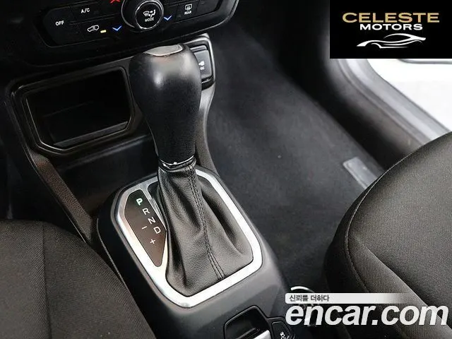 JEEP 2.4 2021 — photo 9 sur 26