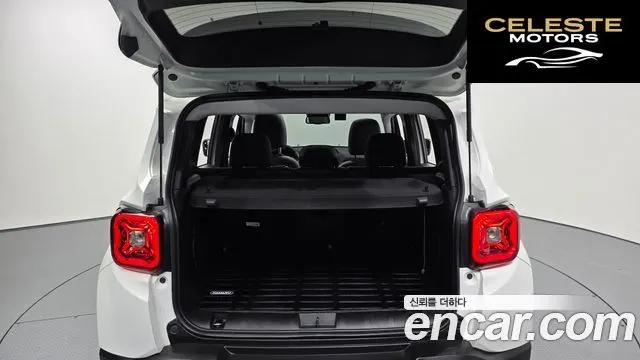 JEEP 1.3 Limited 2023 — photo 20 sur 20