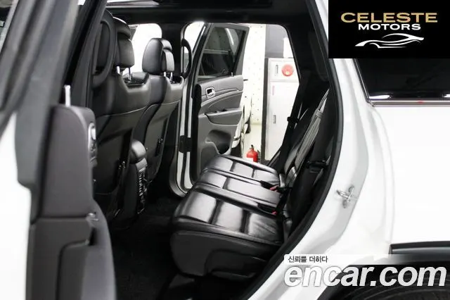 JEEP 3.6 Limited 2019 — photo 14 sur 26