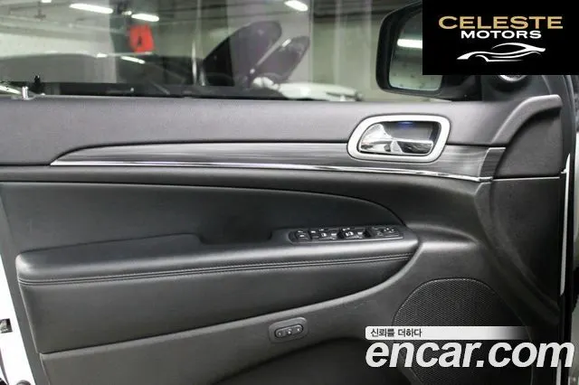 JEEP 3.6 Limited 2019 — photo 7 sur 26
