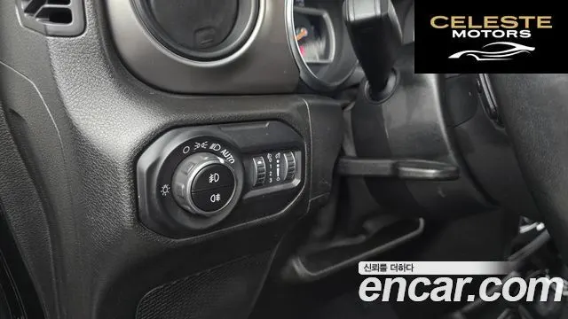 JEEP (JL) 2.0 Sport 4portes 2019 — photo 19 sur 26