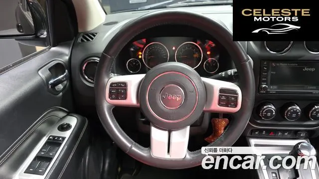 JEEP 2.4 Limited 2017 — photo 13 sur 20