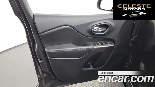 JEEP (KL) 2.4 High AWD 2019 — photo 14 sur 33