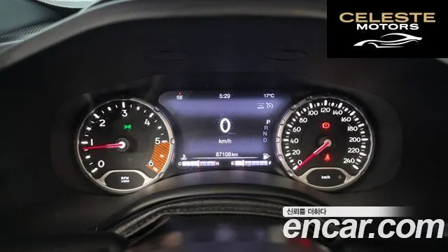JEEP 1.6 Limited 2020 — photo 11 sur 37