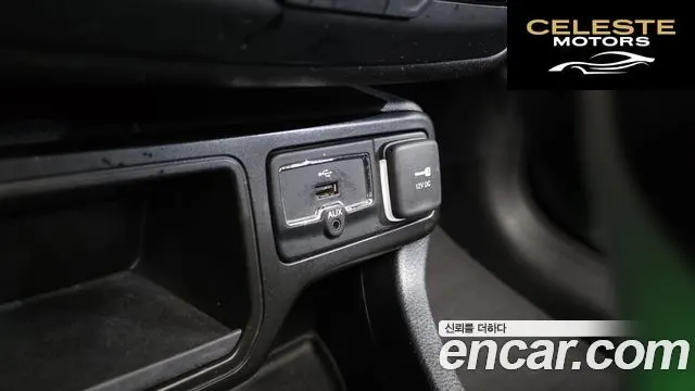 JEEP 1.6 Limited 2020 — photo 27 sur 37