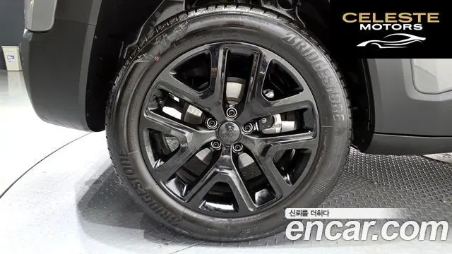 JEEP 1.3 Limited 2022 — photo 5 sur 32