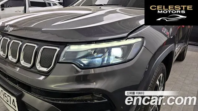 JEEP 22.4 Limited AWD 2022 — photo 8 sur 40