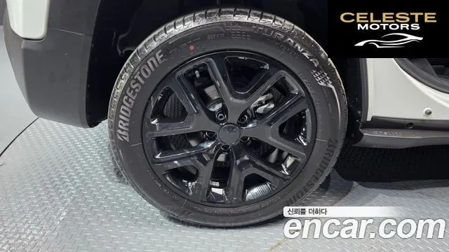 JEEP 1.3 Limited 2023 — photo 4 sur 36