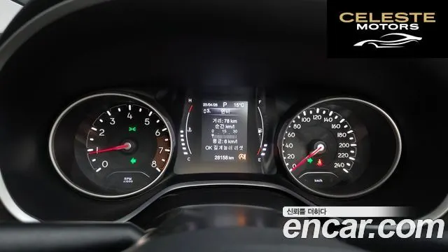 JEEP 22.4 AWD 2018 — photo 11 sur 38