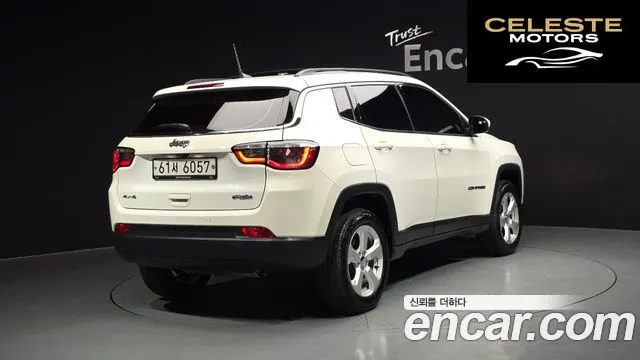 JEEP 22.4 AWD 2018 — photo 2 sur 38