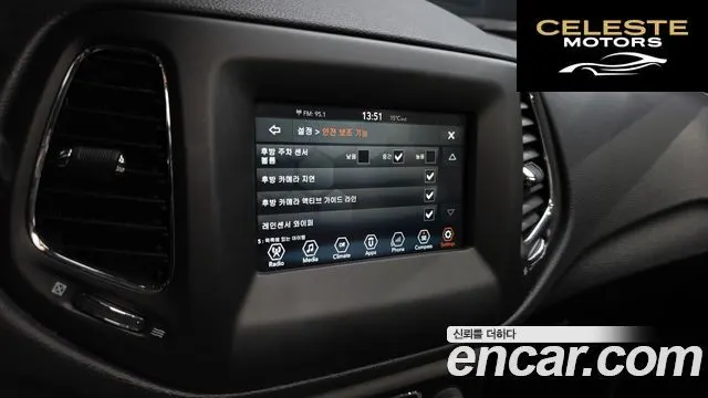 JEEP 22.4 AWD 2018 — photo 22 sur 38