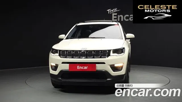 JEEP 22.4 AWD 2018 — photo 3 sur 38