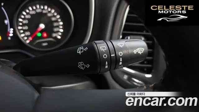 JEEP 22.4 AWD 2018 — photo 30 sur 38