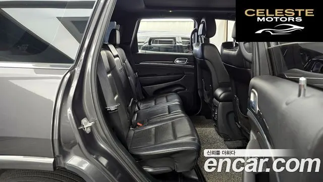 JEEP 3.0 2018 — photo 18 sur 33
