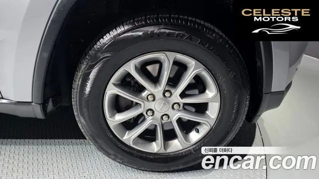 JEEP 3.0 Limited 2015 — photo 7 sur 43