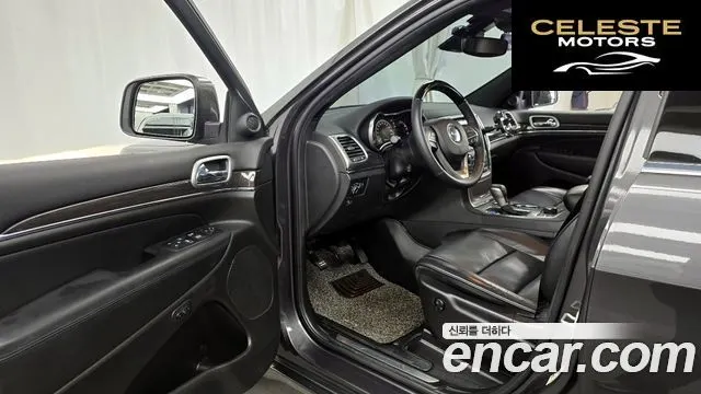 JEEP 3.0 2018 — photo 13 sur 33