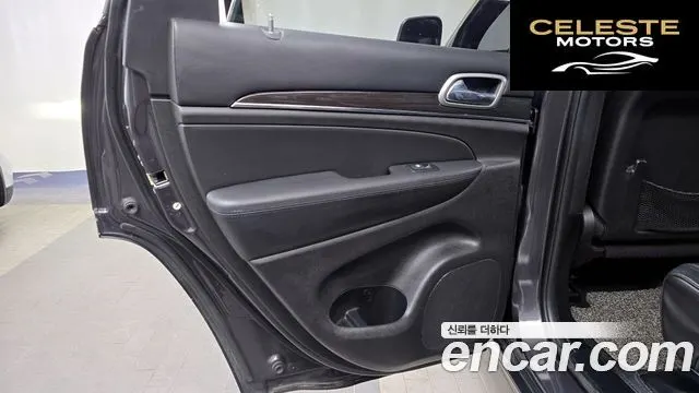 JEEP 3.0 2018 — photo 15 sur 33