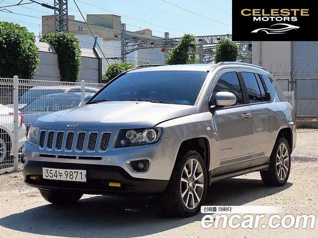 JEEP 2.4 Limited 2014 — photo 2 sur 24
