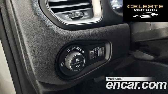 JEEP 2.4 Limited 2019 — photo 28 sur 35