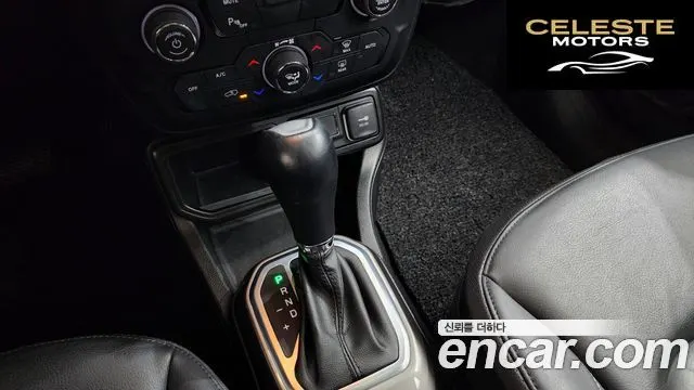 JEEP 2.4 Limited 2019 — photo 12 sur 35
