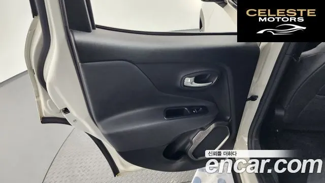 JEEP 2.4 Limited 2019 — photo 15 sur 35