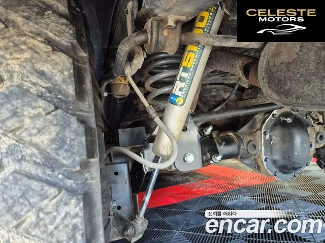 JEEP (JK) 2.8 4portes 2012 — photo 15 sur 23