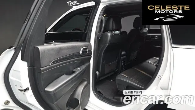 JEEP 3.6 Limited-X 2020 — photo 16 sur 33