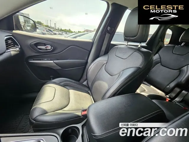 JEEP (KL) 2.4 Limited AWD 2022 — photo 17 sur 26