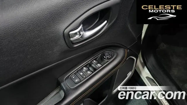 JEEP 22.4 Limited AWD 2019 — photo 14 sur 30