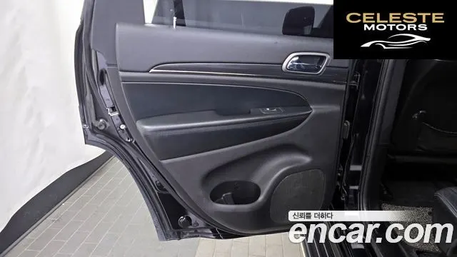 JEEP 3.6 Limited-X 2019 — photo 15 sur 32