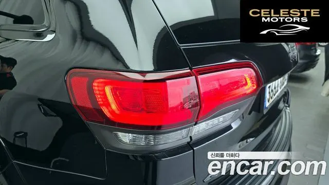 JEEP 3.6 Limited-X 2019 — photo 9 sur 32