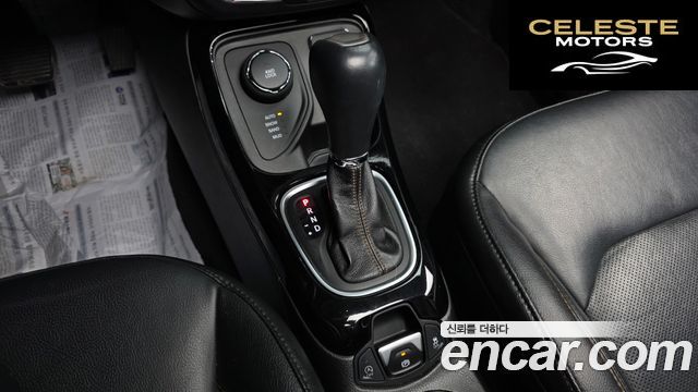 JEEP 22.4 Limited AWD 2018 — photo 12 sur 31