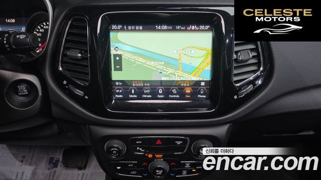 JEEP 22.4 Limited AWD 2018 — photo 19 sur 31