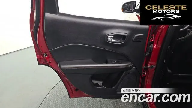 JEEP 22.4 Limited AWD 2018 — photo 15 sur 31