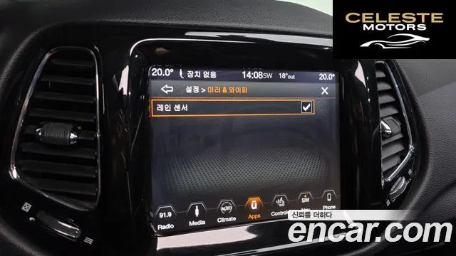 JEEP 22.4 Limited AWD 2018 — photo 22 sur 31