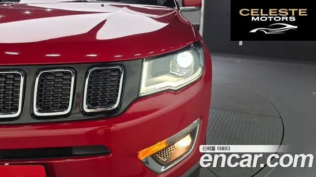 JEEP 22.4 Limited AWD 2018 — photo 8 sur 31