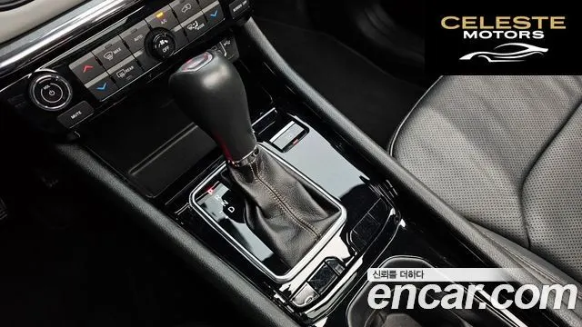 JEEP 22.4 Limited 2WD 2022 — photo 12 sur 31