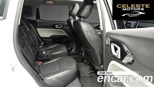 JEEP 22.4 Limited 2WD 2022 — photo 18 sur 31