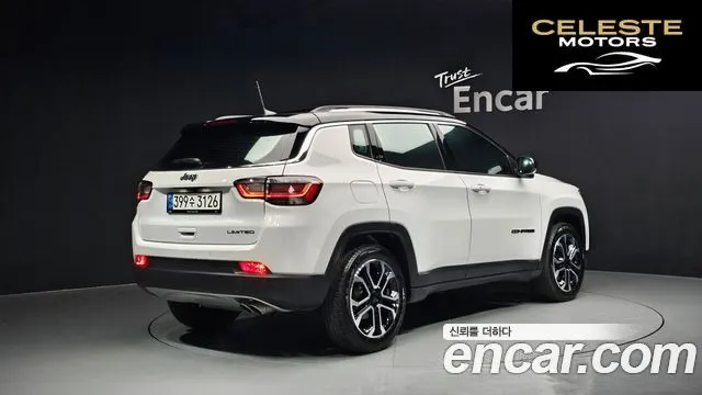 JEEP 22.4 Limited 2WD 2022 — photo 2 sur 31