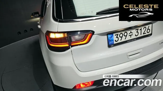 JEEP 22.4 Limited 2WD 2022 — photo 9 sur 31