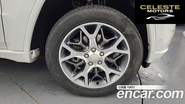 JEEP 3.6 2021 — photo 28 sur 33