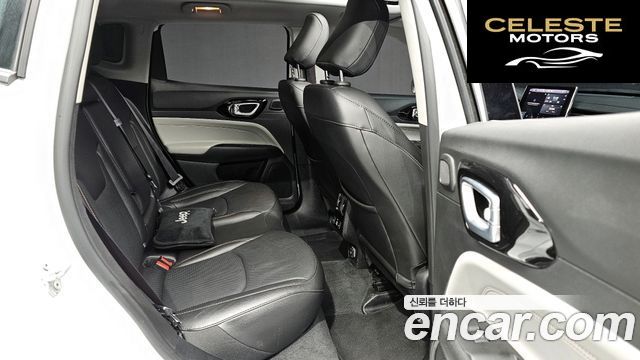 JEEP 22.4 Limited 2WD 2022 — photo 18 sur 31