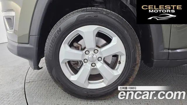 JEEP 22.4 Limited AWD 2019 — photo 5 sur 28