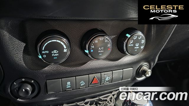 JEEP (JK) 3.6 4portes 2017 — photo 24 sur 30