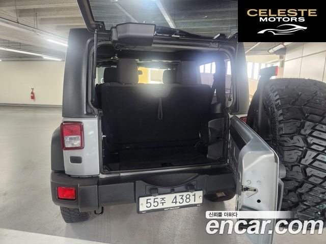 JEEP (JK) 2.8 2portes 2013 — photo 15 sur 23