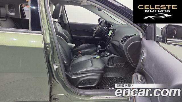 JEEP 22.4 Limited AWD 2019 — photo 16 sur 28