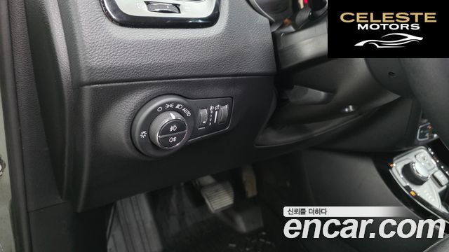 JEEP 22.4 Limited AWD 2019 — photo 23 sur 28