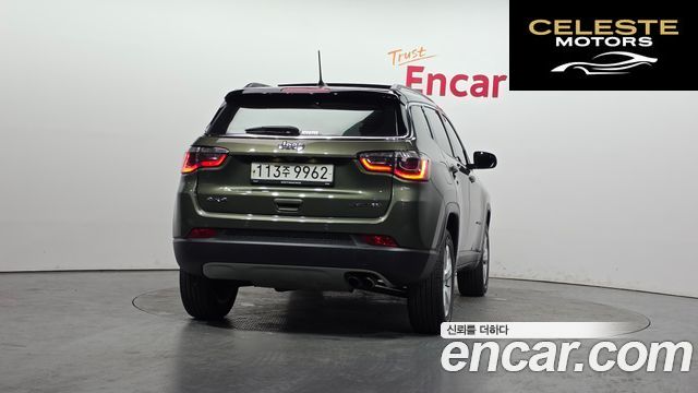 JEEP 22.4 Limited AWD 2019 — photo 4 sur 28