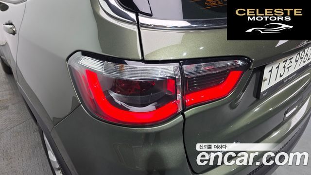 JEEP 22.4 Limited AWD 2019 — photo 9 sur 28